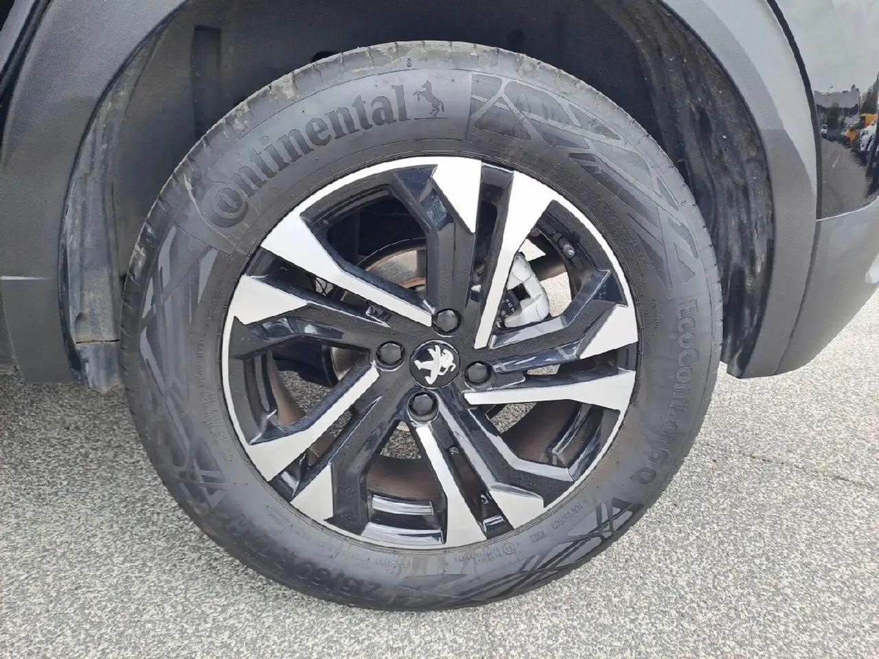 Peugeot 2008 PureTech 100 S&S Allure