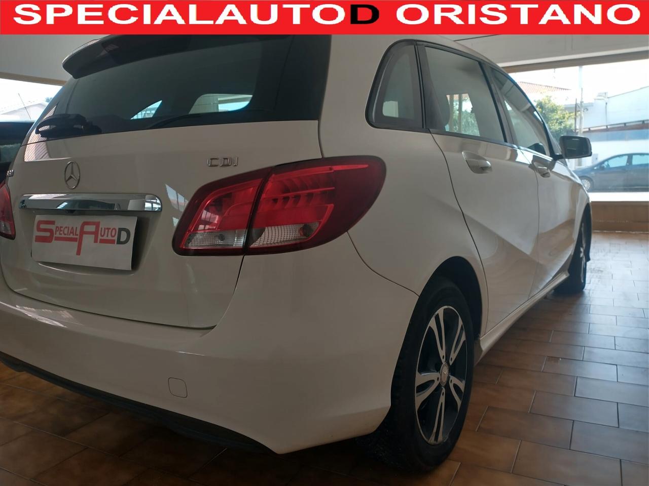 MERCEDES CLASSE B 180 2015 1.5 DIESEL 5 PORTE