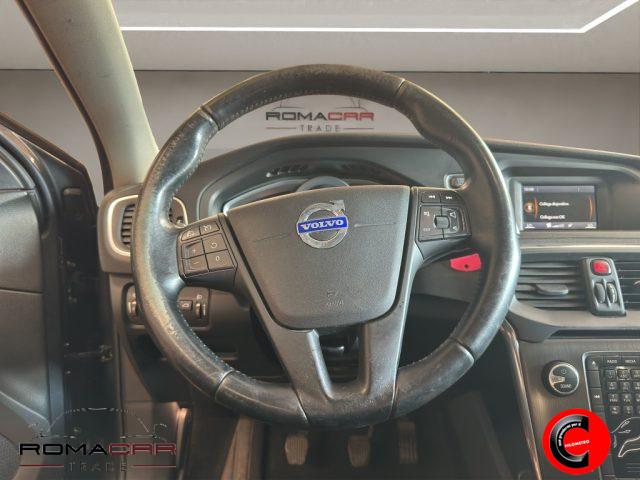 VOLVO V40 D2 1.6