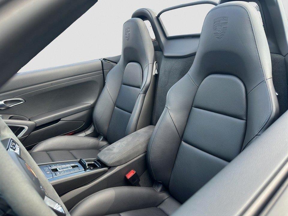 Porsche 718 Spyder Boxster 2.0 Style Edition