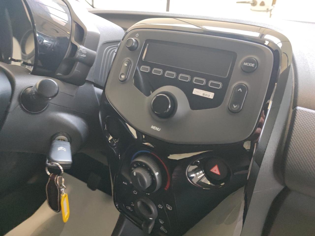 Citroen C1 VTi 72 S&S 5 porte Shine