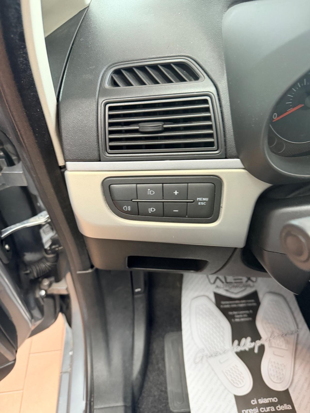 Fiat G.Punto 1.4benz 77cv Neopatentati
