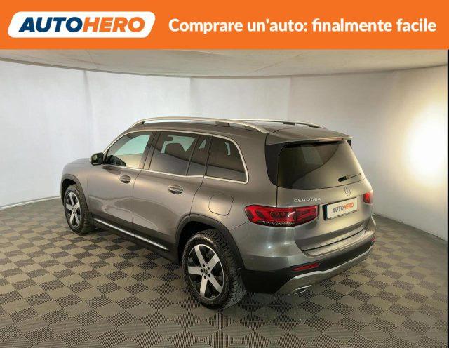 MERCEDES-BENZ GLB 200 d Automatic Sport