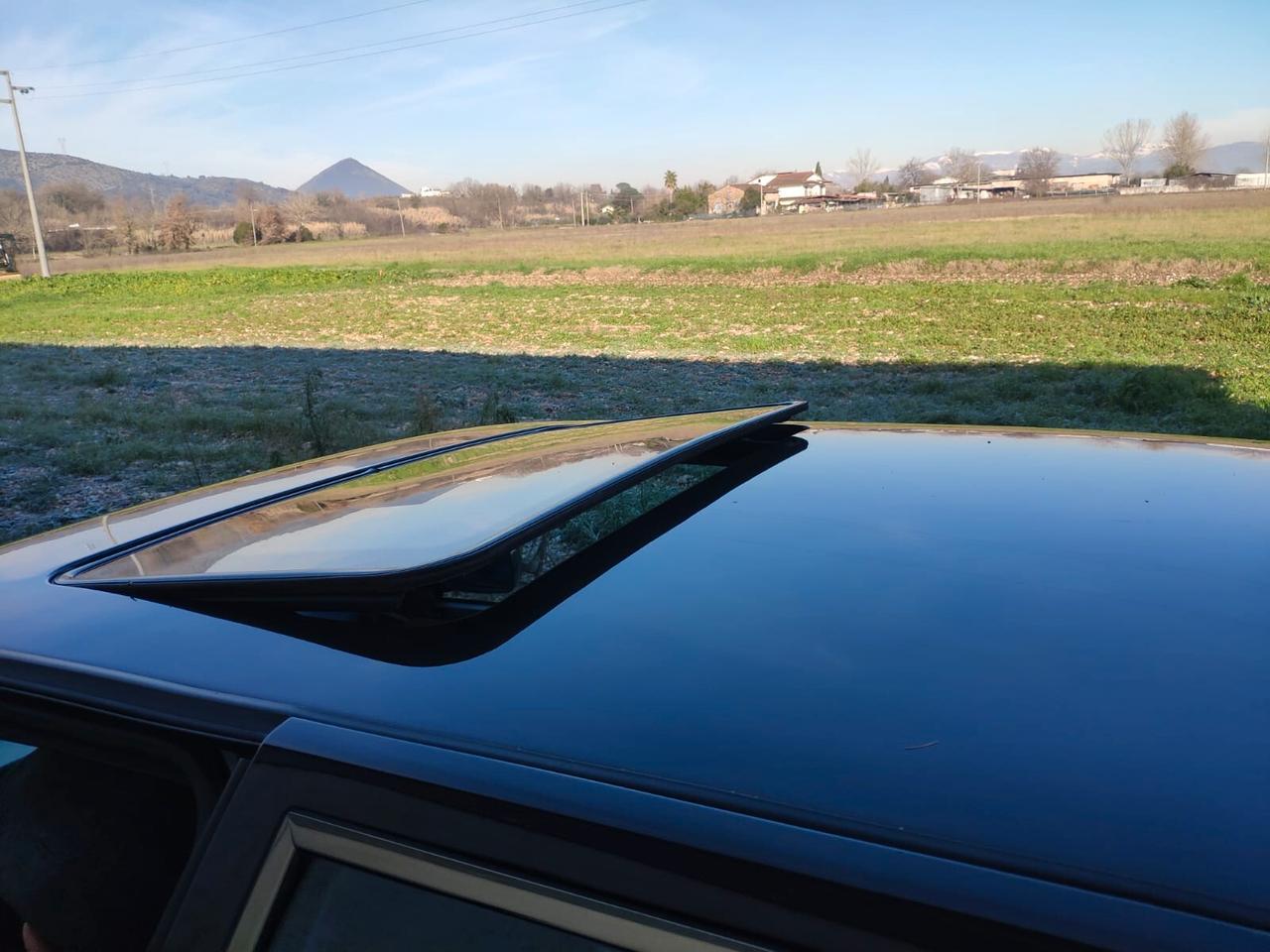 Lancia Thema 8.32 cat