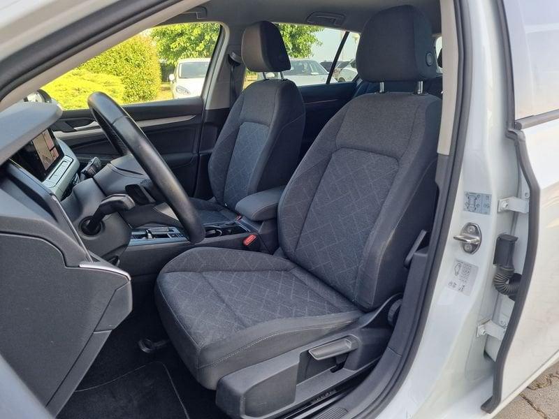 Volkswagen Golf 1.5 eTSI 150 CV EVO DSG Life