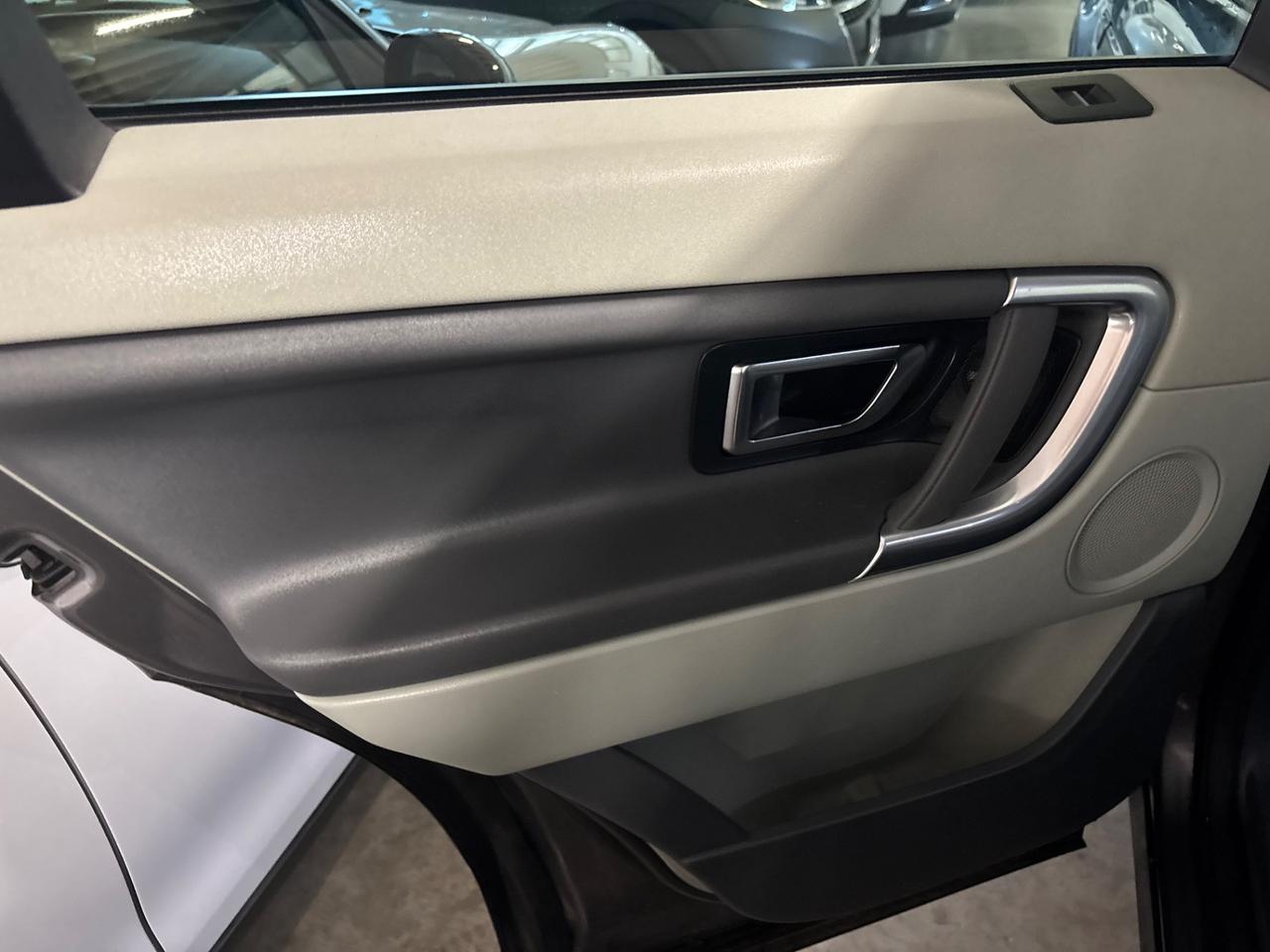 Land Rover Discovery Sport 2.0 TD4 HSE Luxury