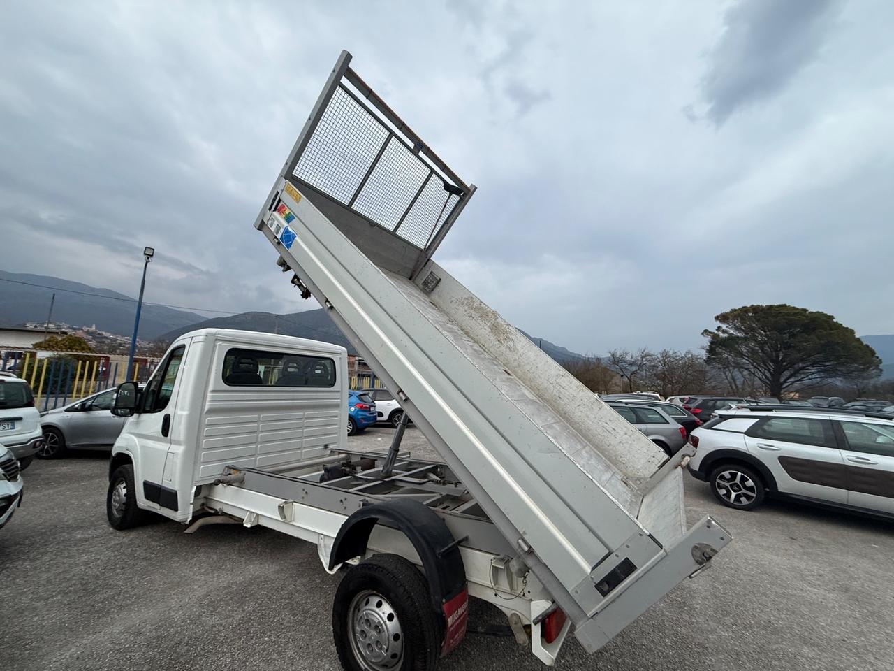 Peugeot boxer ribaltabile anno 2018 km 120 mila