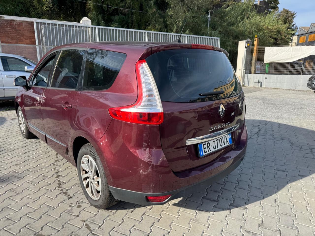 RENAULT SCENIC 1.5 TDCI 7 POSTI AUTOMATICO
