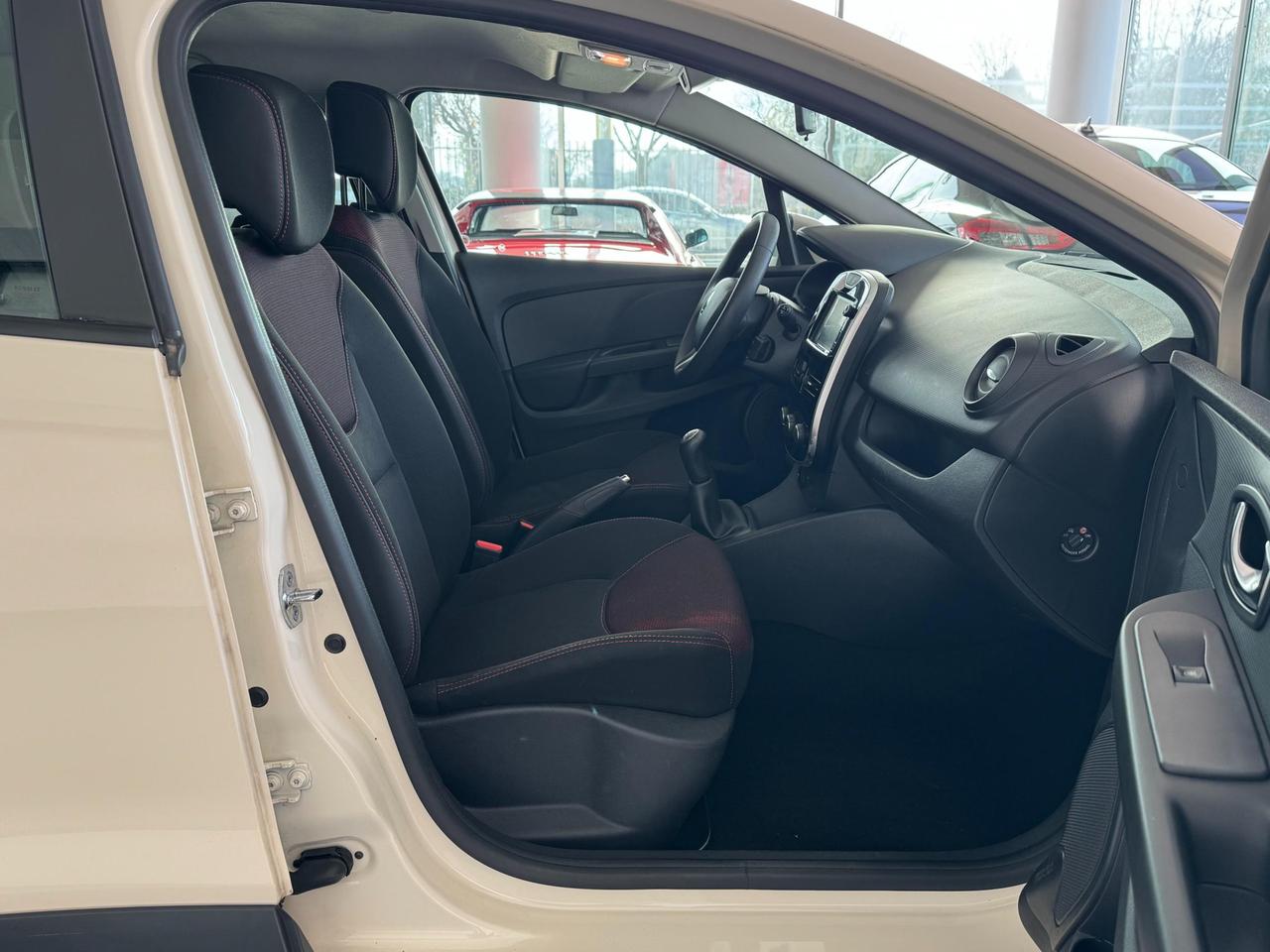 Renault Clio 5 Porte Clio 5p 1.2 Zen (live) 75cv E6