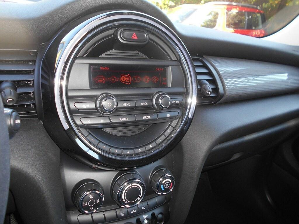 Mini Cooper 1.5 Cooper