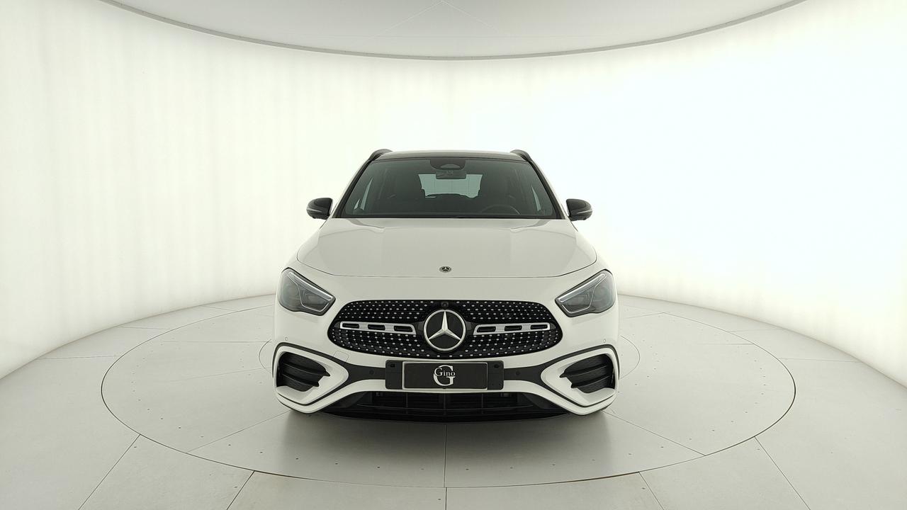 Mercedes-Benz GLA 200 d automatic