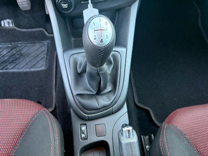 Renault Clio 5 Porte 1.2 BENZ 75cv ADATTA NEOPATENTATI