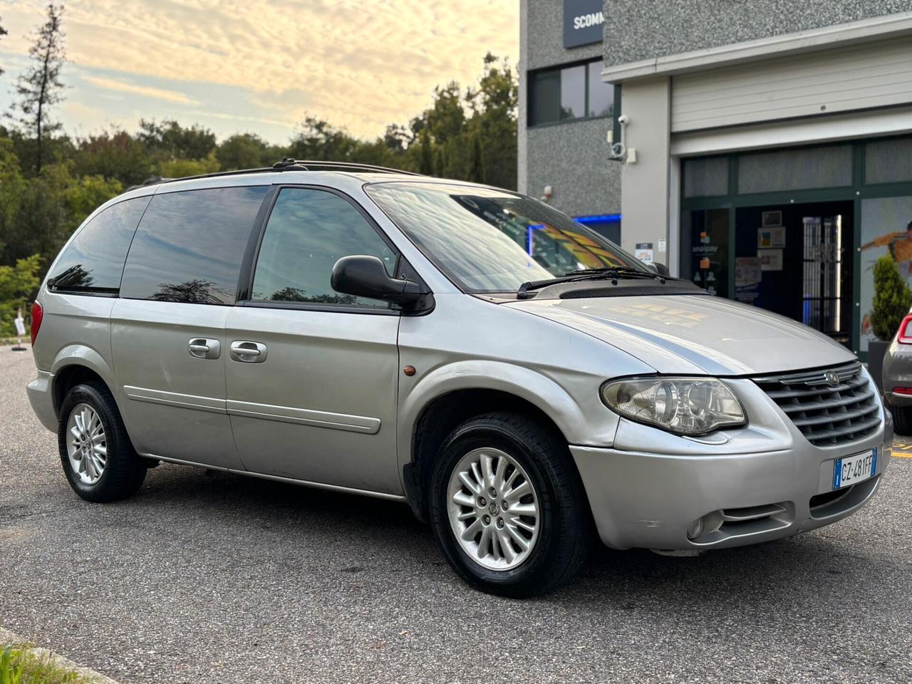 Chrysler Voyager 2.8 CRD LX Leather *Automatik*7Posti*