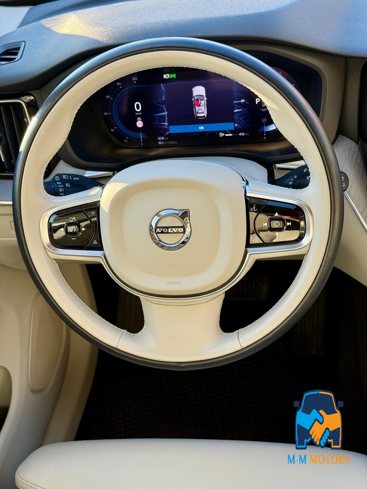 VOLVO XC60 N1 2.0 B4 d Ultimate Dark awd auto