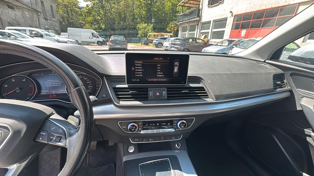 Audi Q5 2.0 TDI 150 CV Business