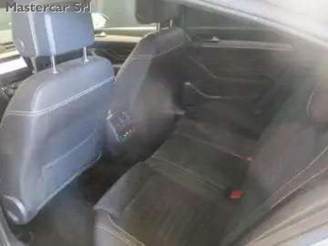 VOLKSWAGEN Passat Berlina 2.0 tdi SCR Executive 190cv dsg - GC157KR
