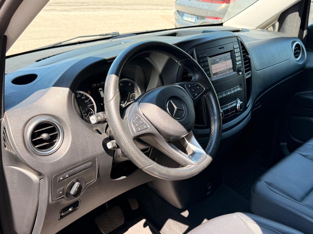 Mercedes-Benz Vito 190CV TOURER MIXT LONG N1