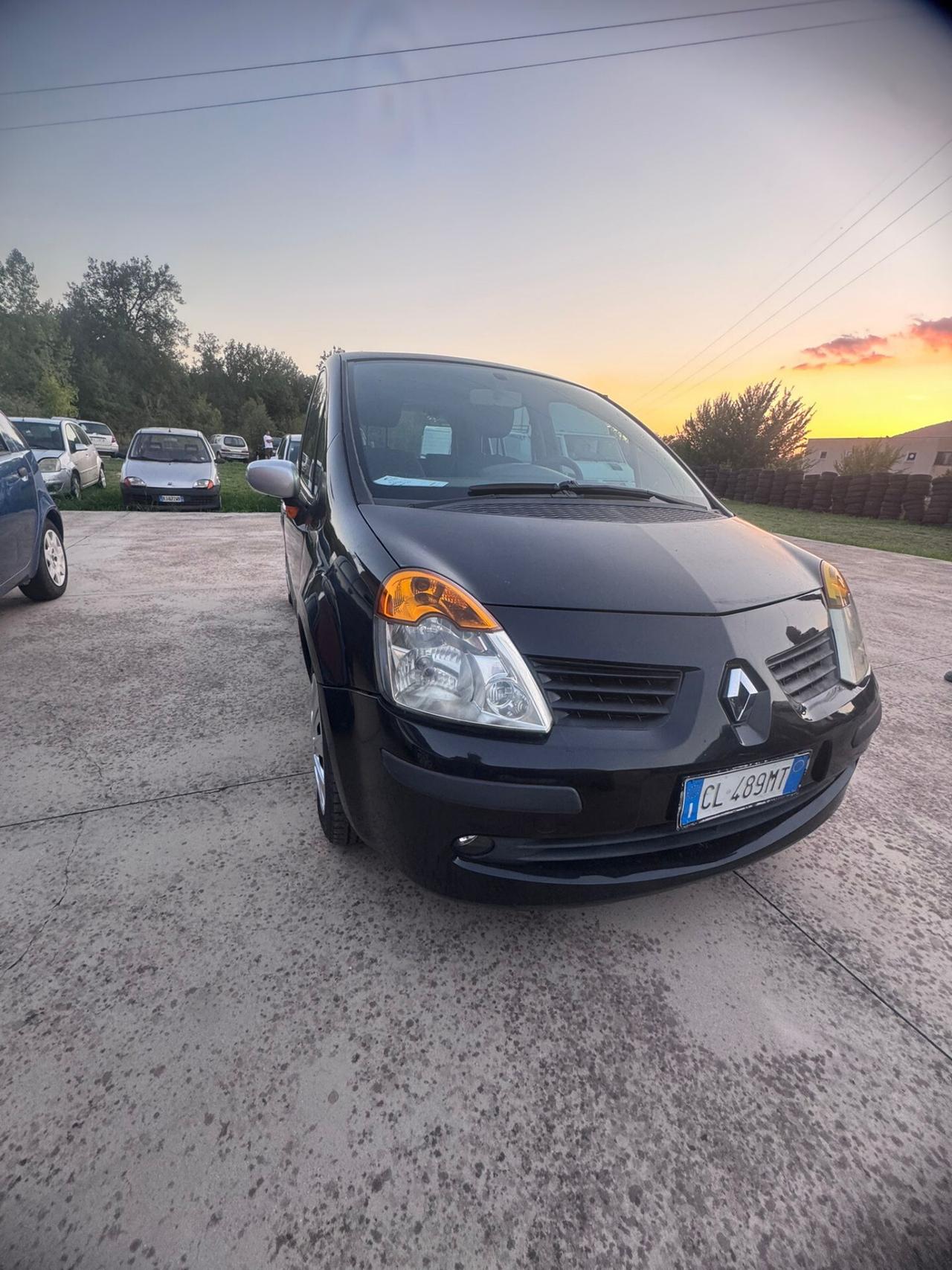 Renault Modus 1.5 dCi 65CV Luxe Privilège