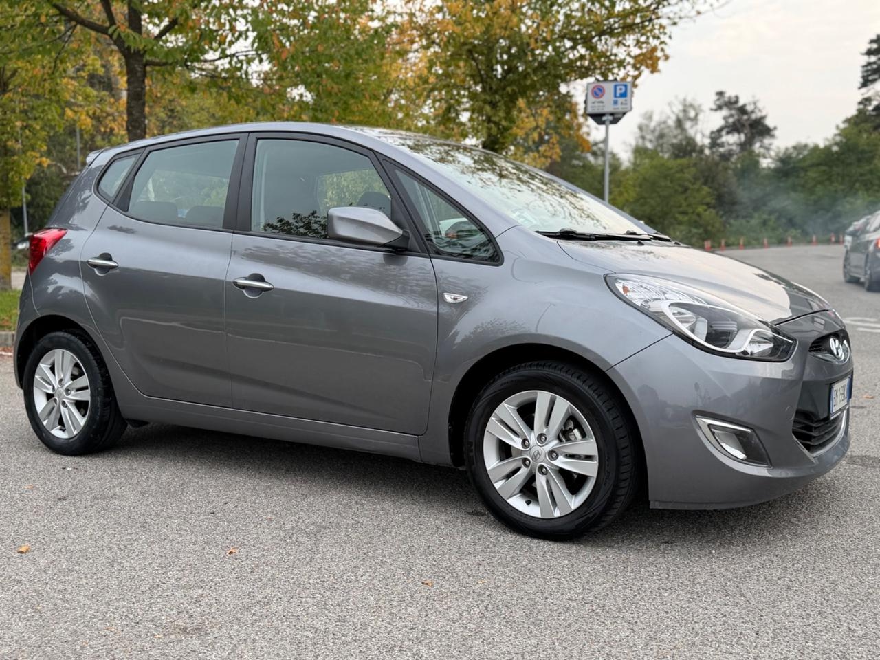 Hyundai iX20 1.4 CRDI 90 CV*Neopatentati*Solo 45000km*