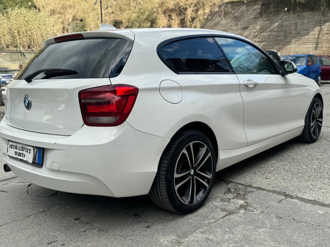 Bmw 116 116d 3p. Msport 2013