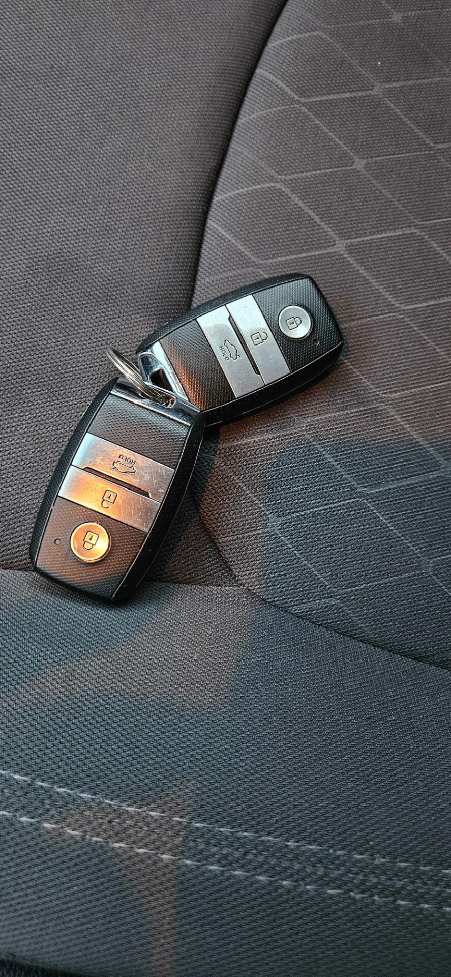 Kia Rio 1.1 CRDi 5p. Cool