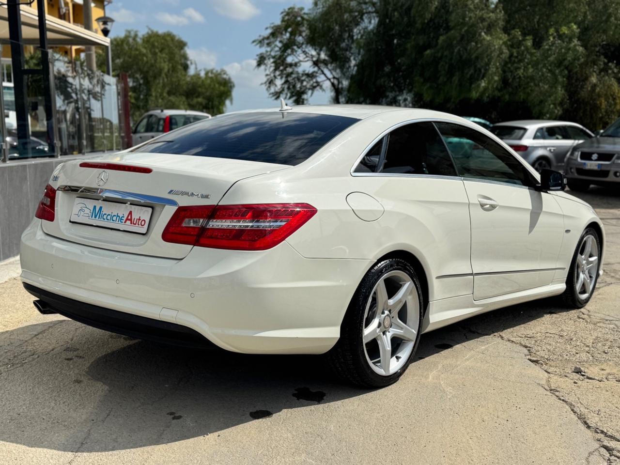 MERCEDES CLASSE E 250D 204 CV AMG FULL MANUALE
