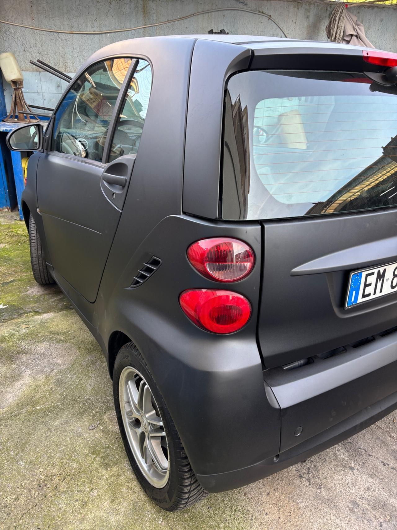 Smart ForTwo 800 40 kW coupé passion cdi trattabile