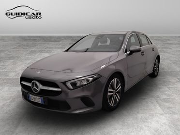Mercedes-Benz Classe A - W177 2018 - A 180 d Sport auto