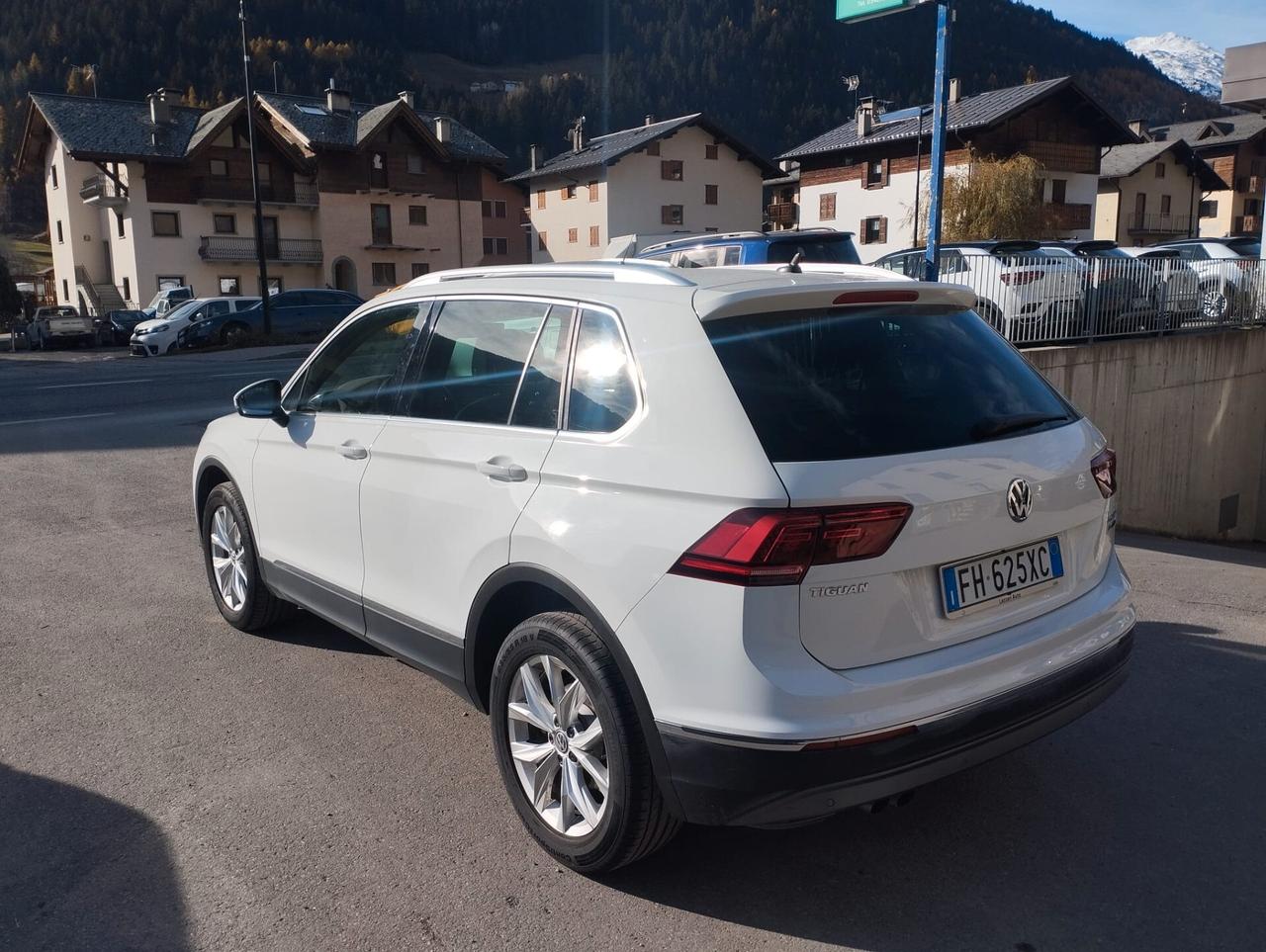 Volkswagen Tiguan 2.0 TDI SCR 4MOTION Business BlueMotion Technology