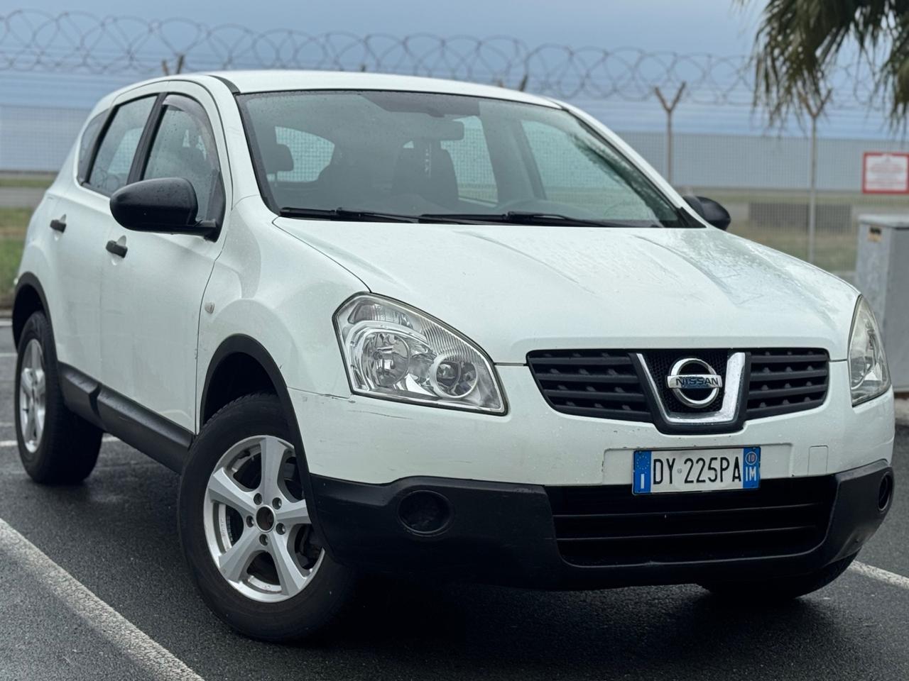 NISSAN QASHAQI 1.5 DCI SOLI 104.000 REALI!!!