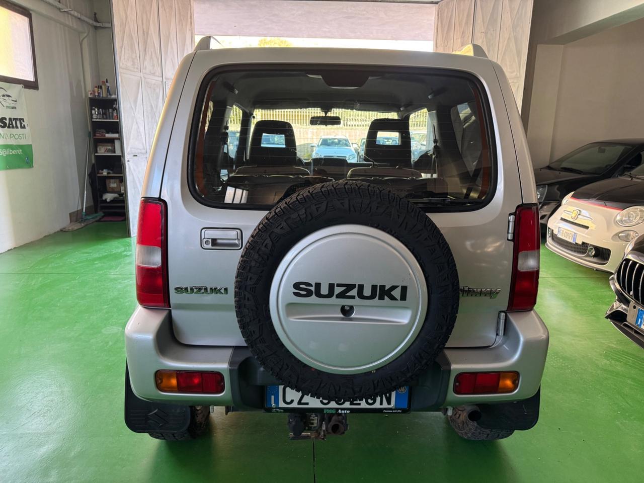 Suzuki Jimny 1.5 DDiS cat 4WD JLX