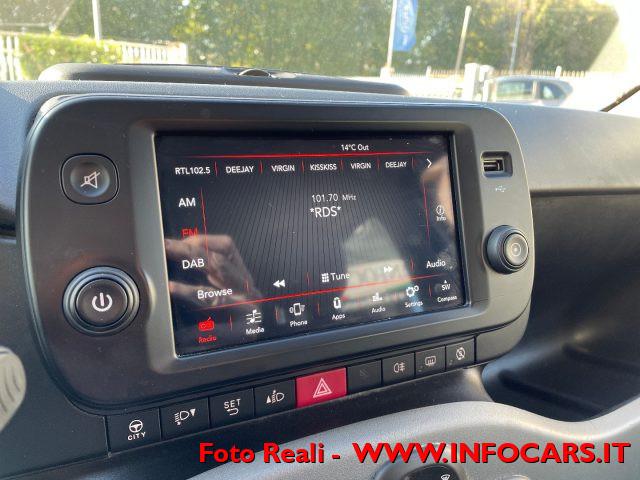 FIAT Panda 1.0 FireFly S&S Hybrid City Life NEOPATENTATI