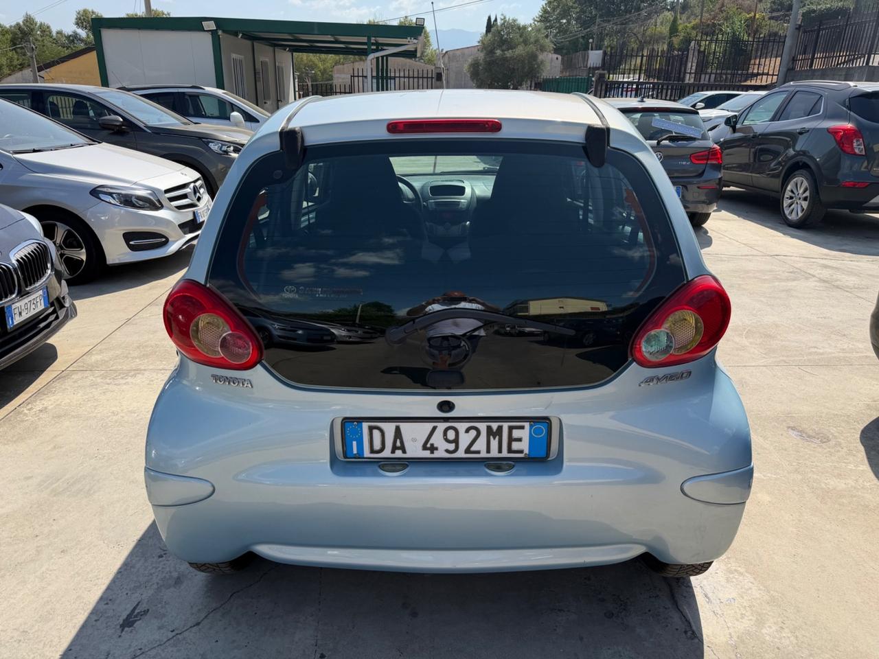 TOYOTA AYGO 1.0 5PORTE / CLIMA / 128.000KM