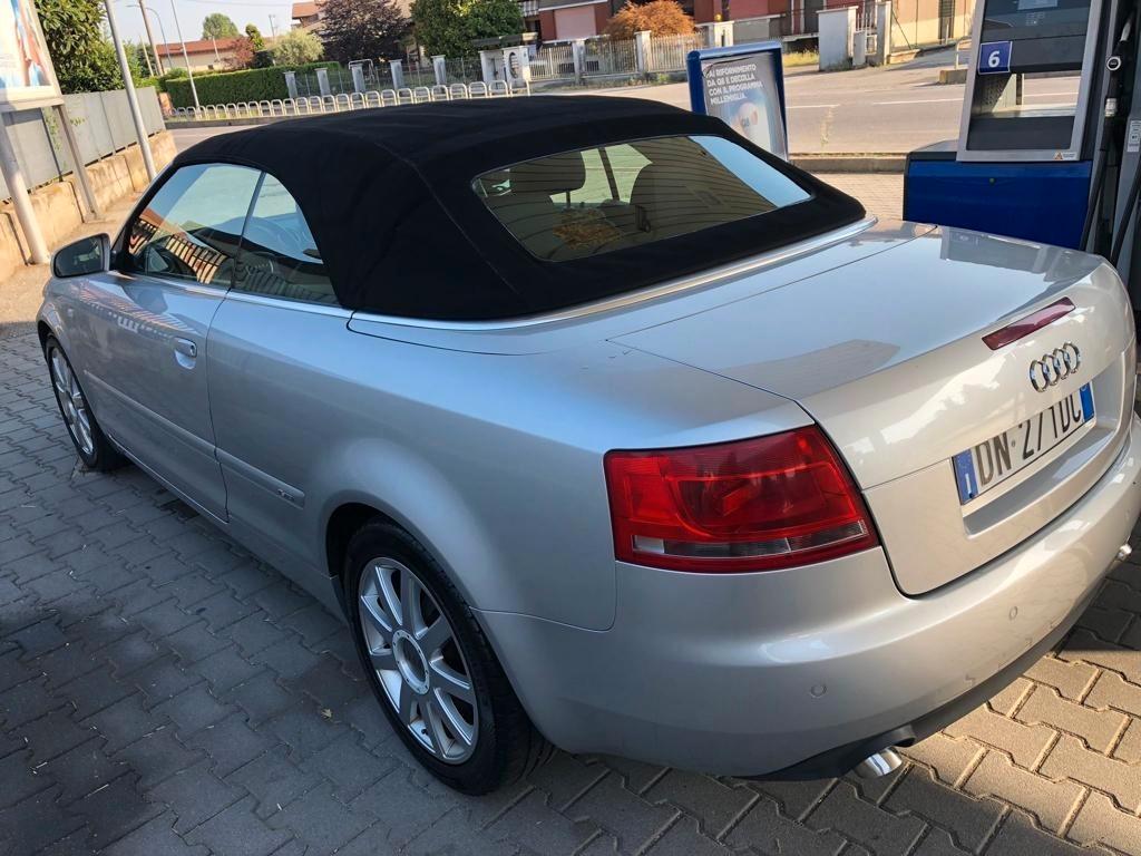 Audi A4 Cabriolet 2.0 TDI F.AP.*capotta entra acqua)