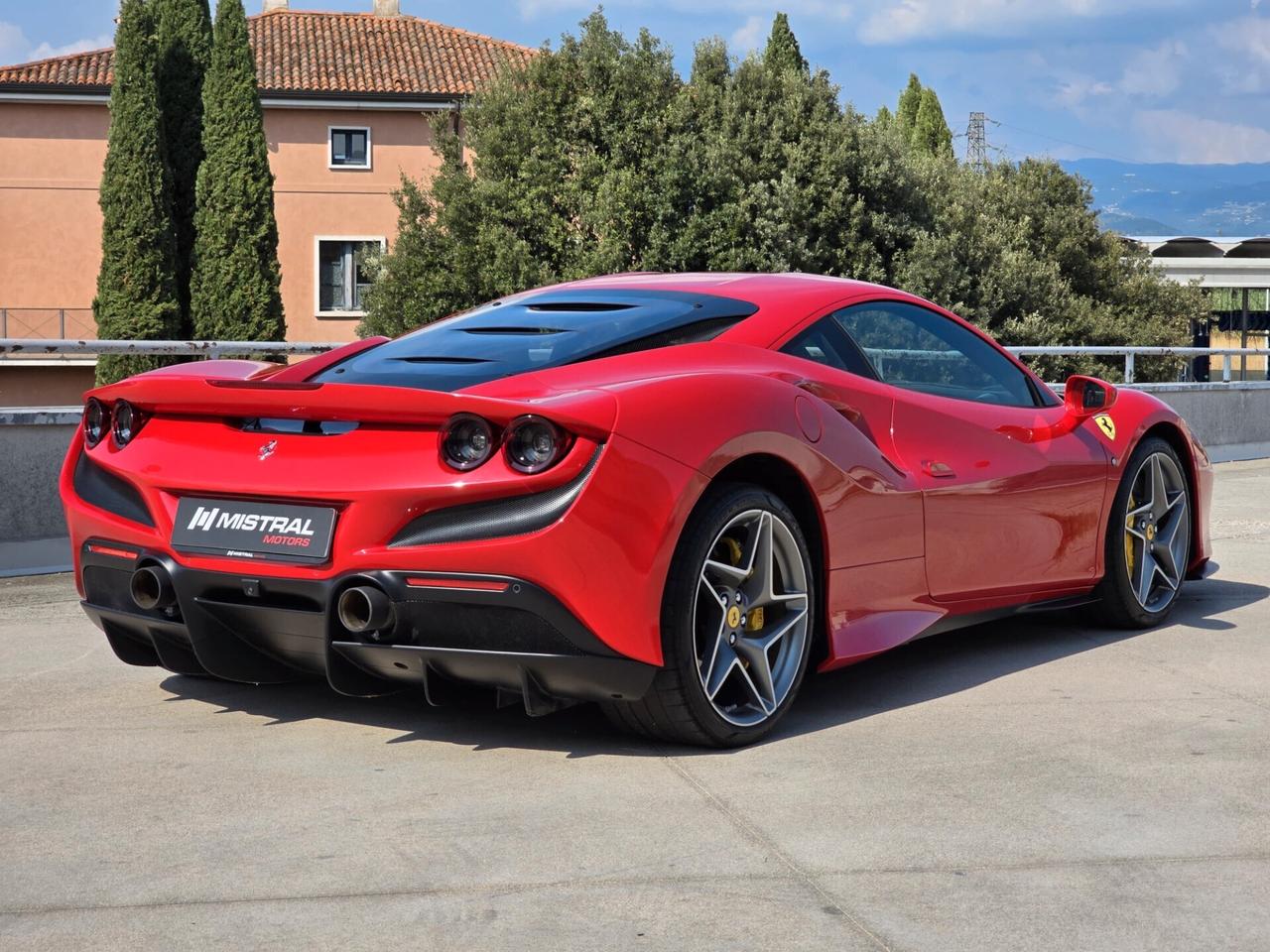 Ferrari F8 Tributo IVA Garanzia Ferrari