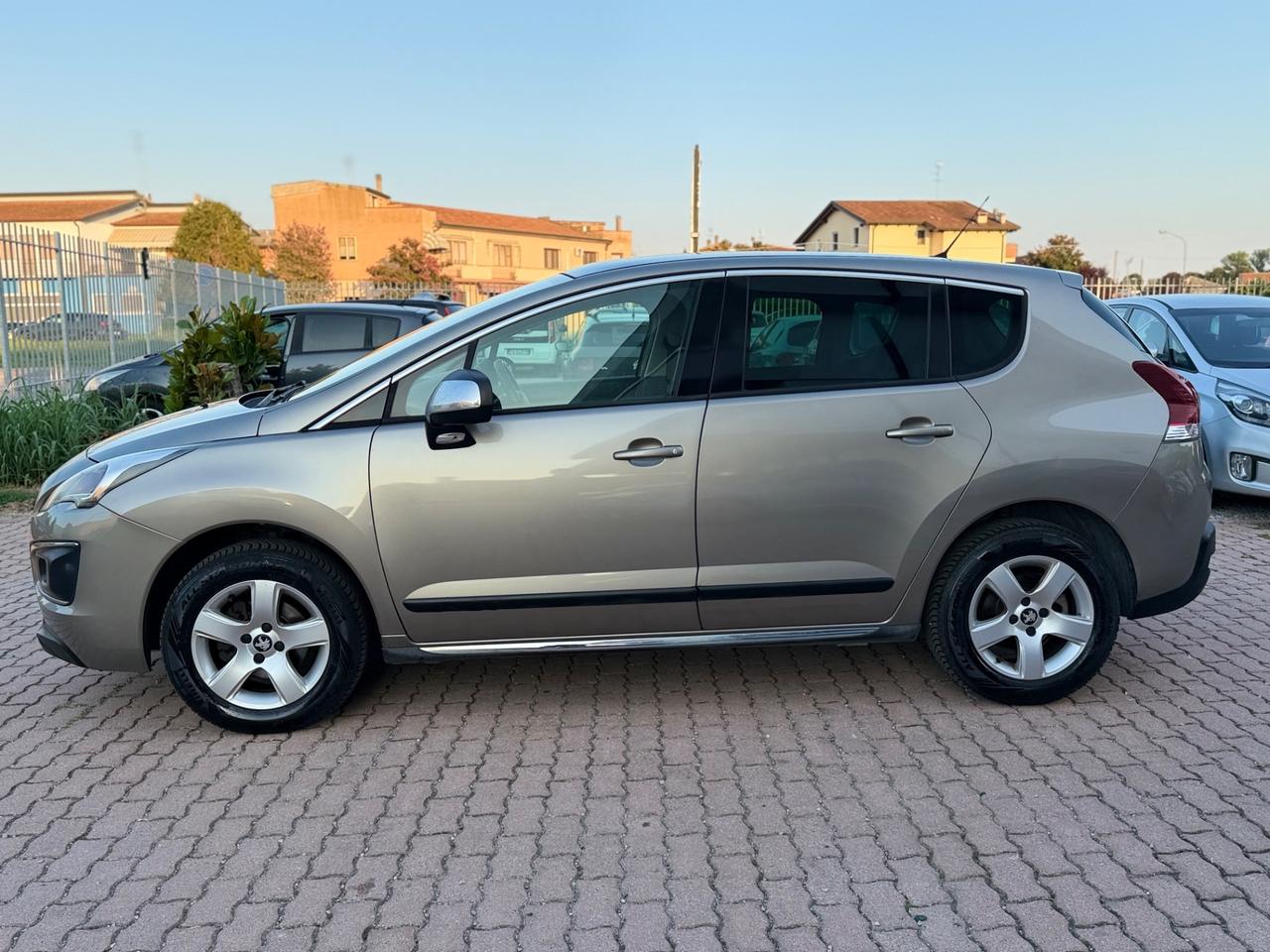 Peugeot 3008 BLUEHDI 120 SES CROSSWAY
