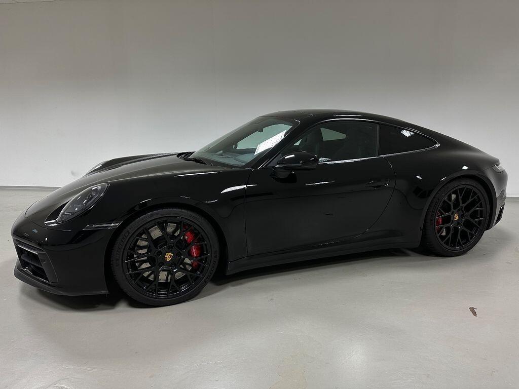 Porsche 992 GTS COUPE