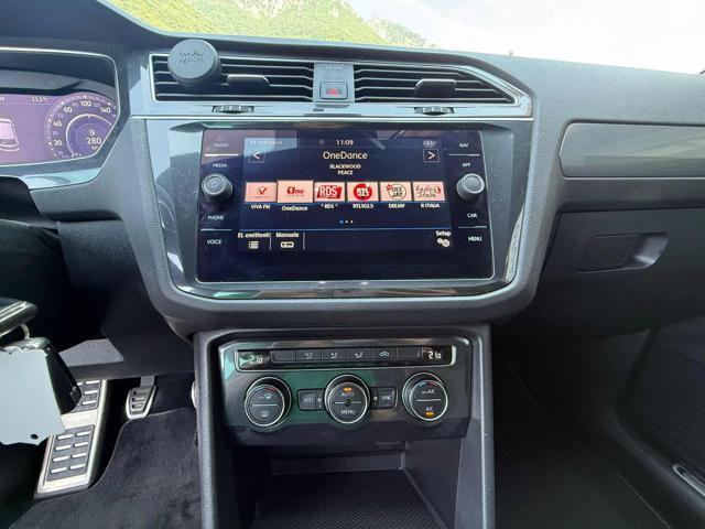 VOLKSWAGEN Tiguan 2.0 TDI 4MOTION R-LINE