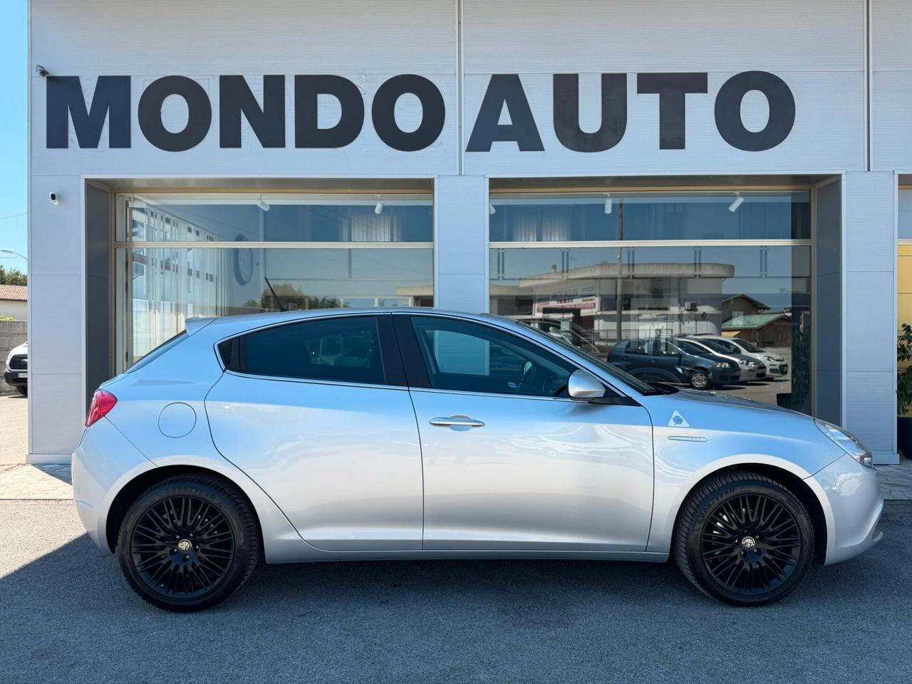 Alfa R. Giulietta 2.0 JTDm-2 140 CV Progression 2012