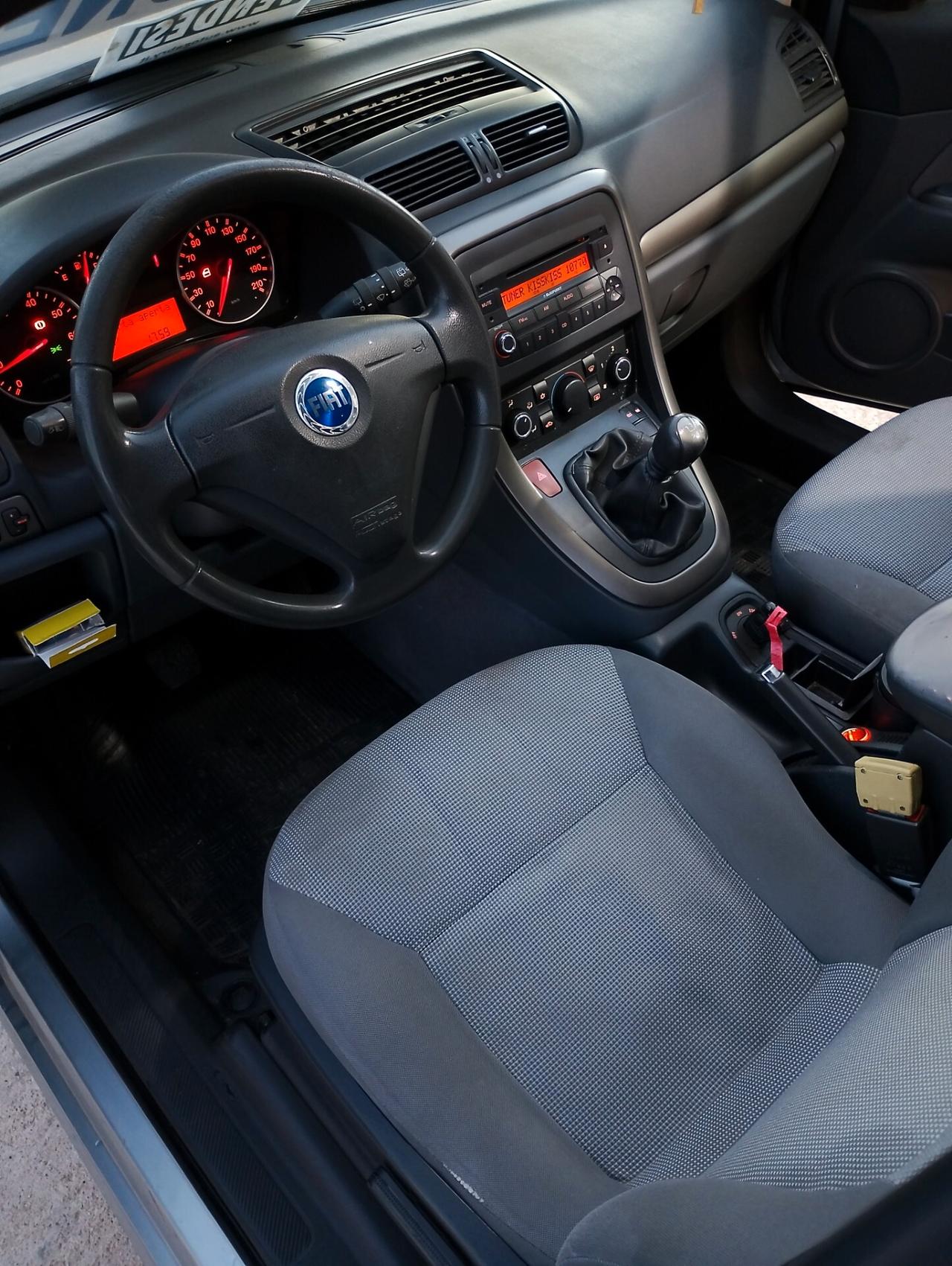 Fiat Croma 1.9 Multijet Active