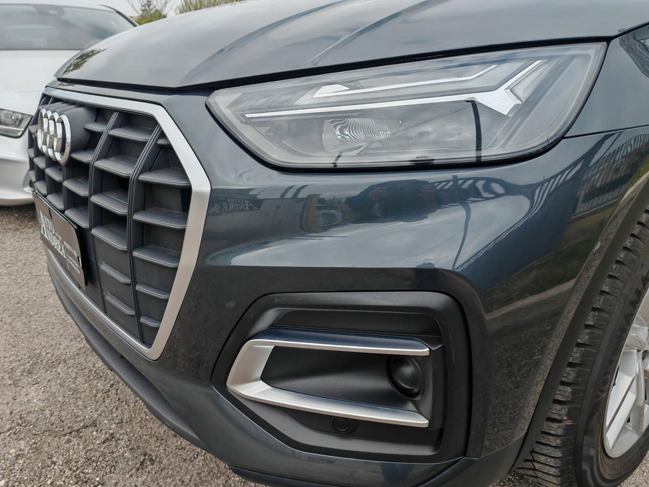 Audi Q5 2.0TDI ibrida full optional 2022