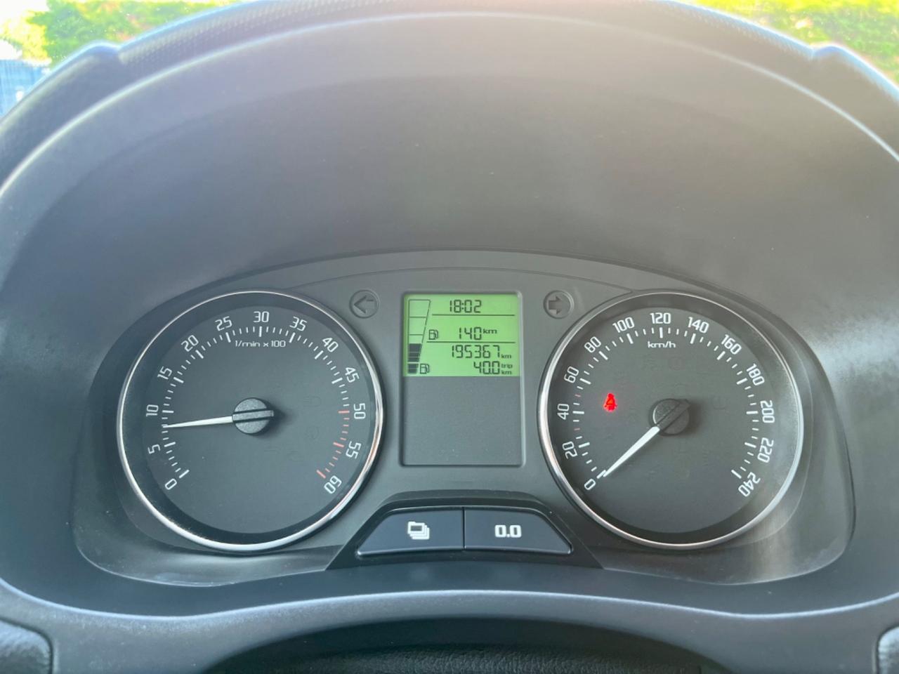 Skoda Fabia 1.6tdi 2011 195.000km per neopatentati