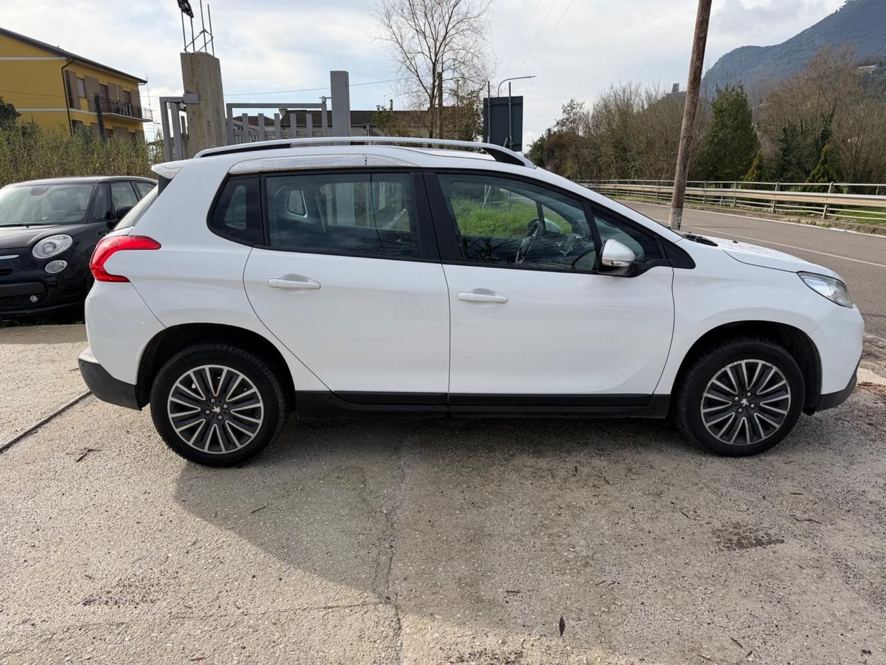 Peugeot 2008 BlueHDi 75 Active