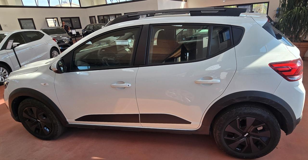Dacia Sandero Stepway 1.0 TCe 90 CV (66 kW) Expression – Il Crossover Pratico ed Economico