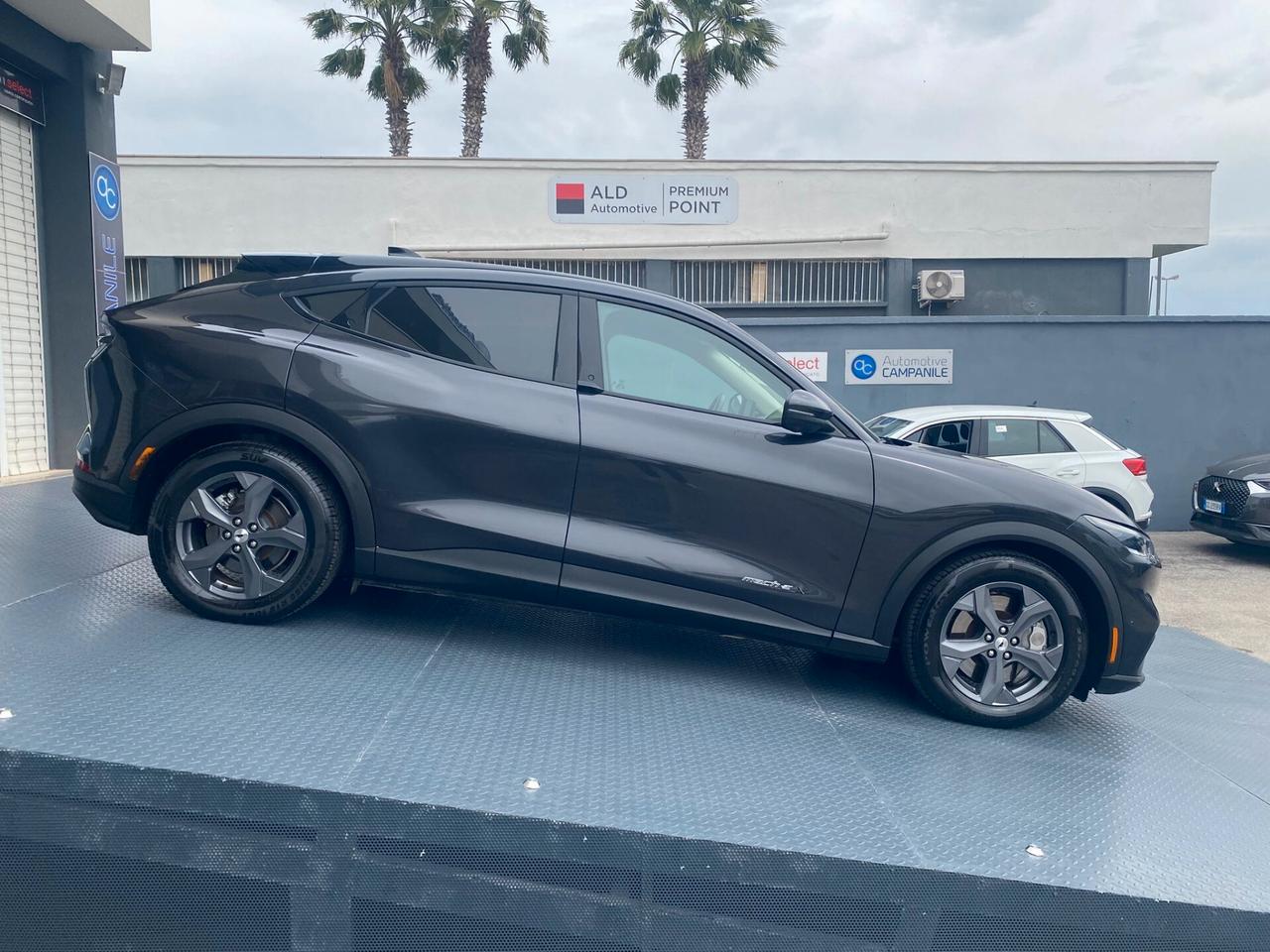 Ford Mustang Mach-E Elettrico Extended 294CV