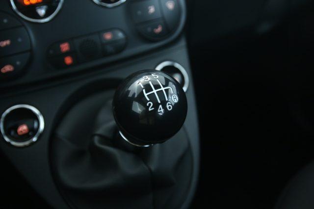 FIAT 500 1.0 Hybrid Tetto Panorama NEOPATENTATI