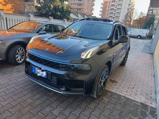 LYNK & CO 01 PHEV TETTO PANORAMICO