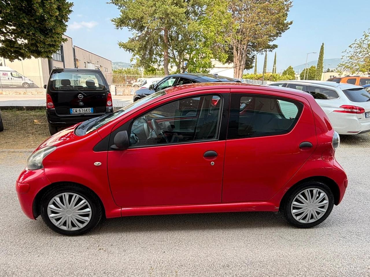 Toyota Aygo 1.0 12V VVT-i 5 porte Now Connect