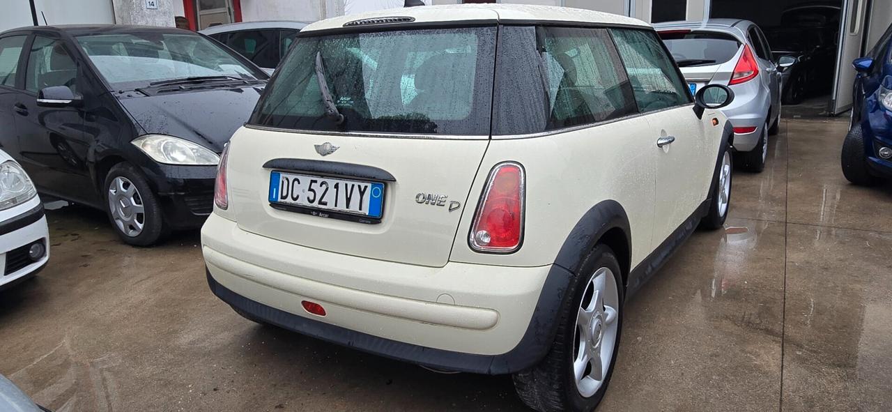 Mini Mini cuper tdi 1.4 economico adata per nuovi patentati