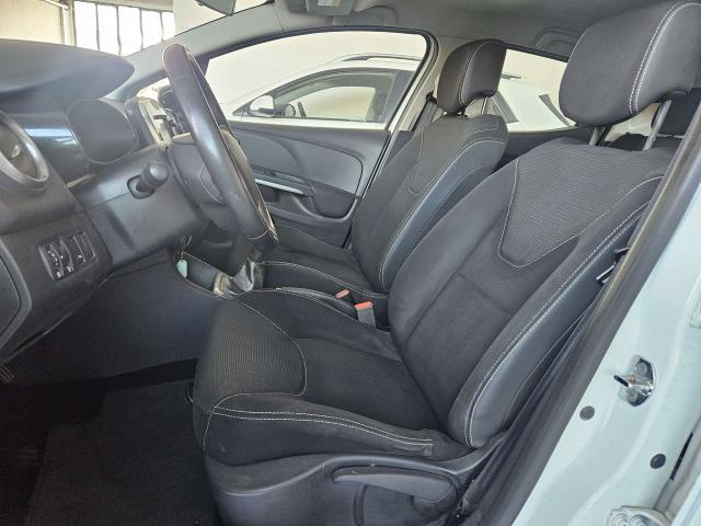 Renault Clio Clio IV 2012 5p 0.9 tce CosTUME NaTional